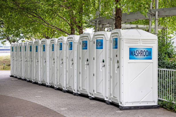 Porta potty delivery and setup in Guntown, MS