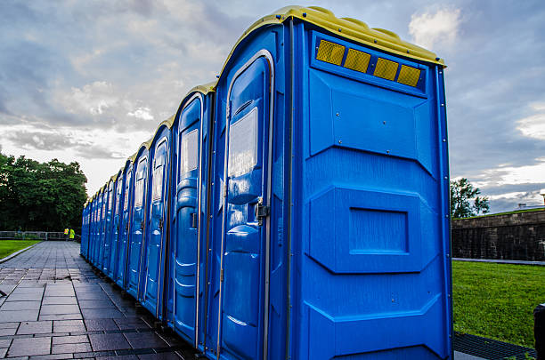 Best Restroom trailer rental cost  in Guntown, MS